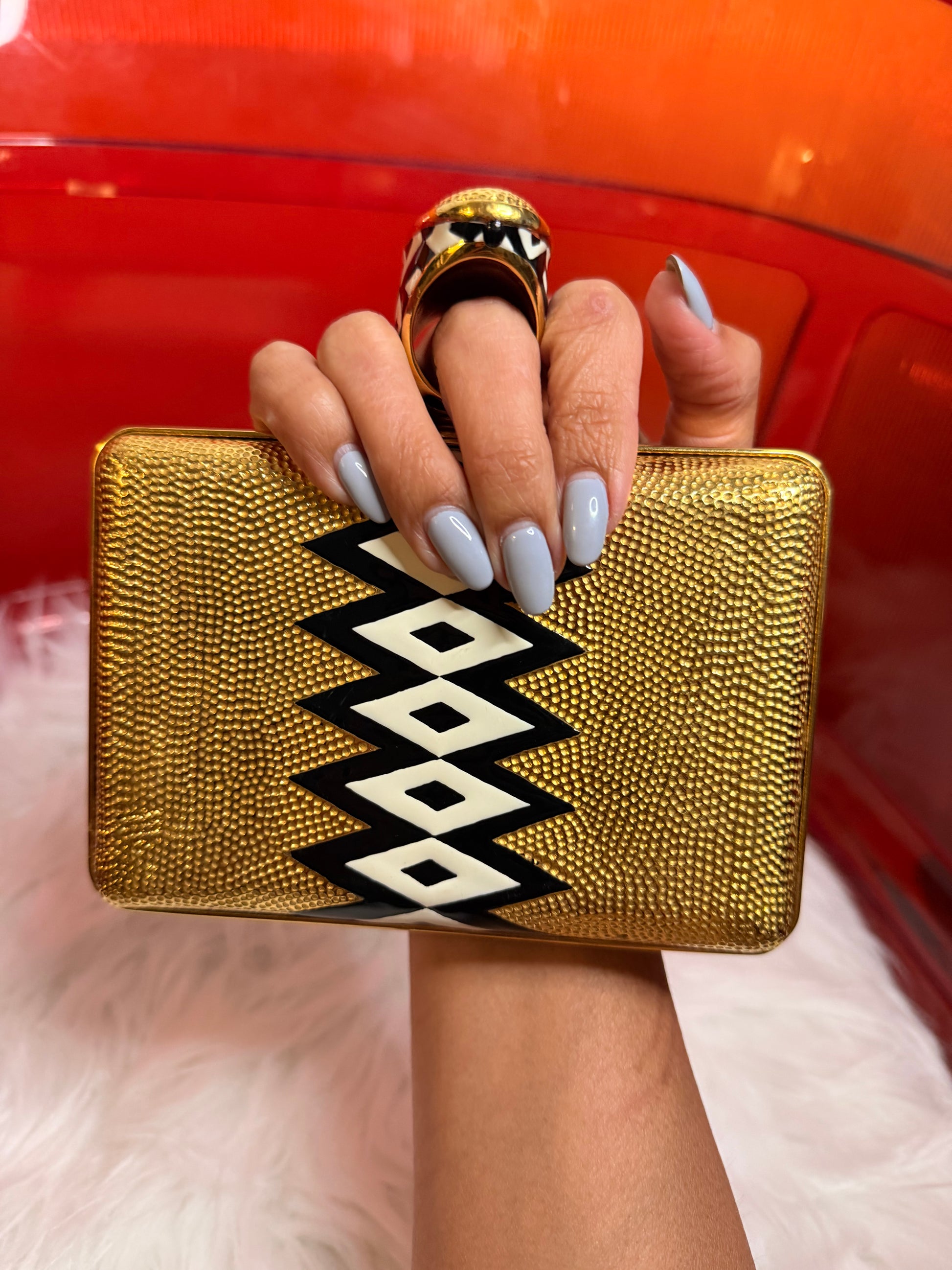 Tom Ford Gold Ring Clutch – Vintage Designer Statement Evening Bag | Luxury Secondhand Tom Ford Handbag