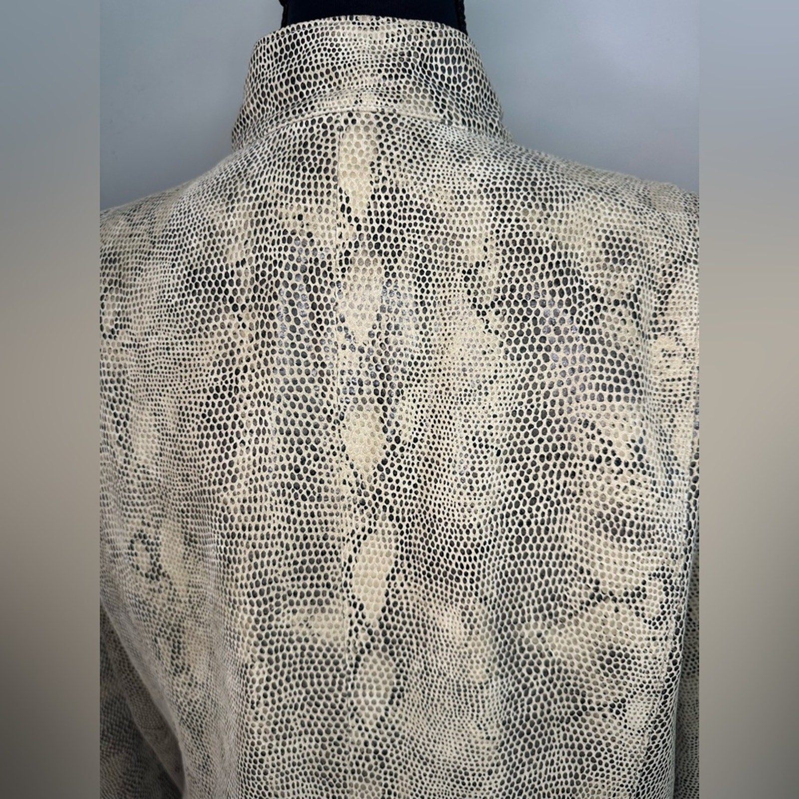 Alfani Leather snakeskin boxy double zipper high collar jacket small