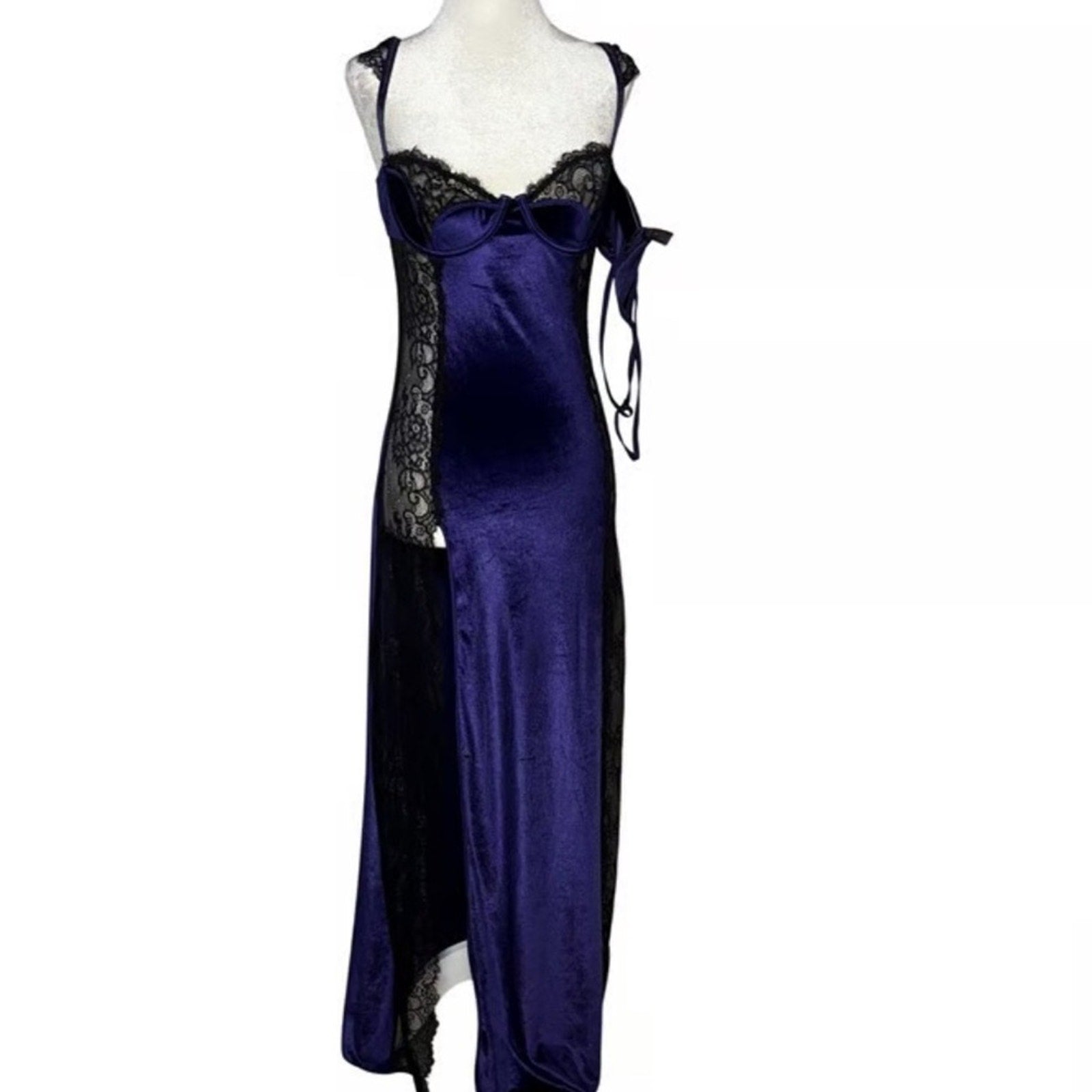 Vintage lingerie style lace maxi dress velvet purple, Frederick’s of Hollywood