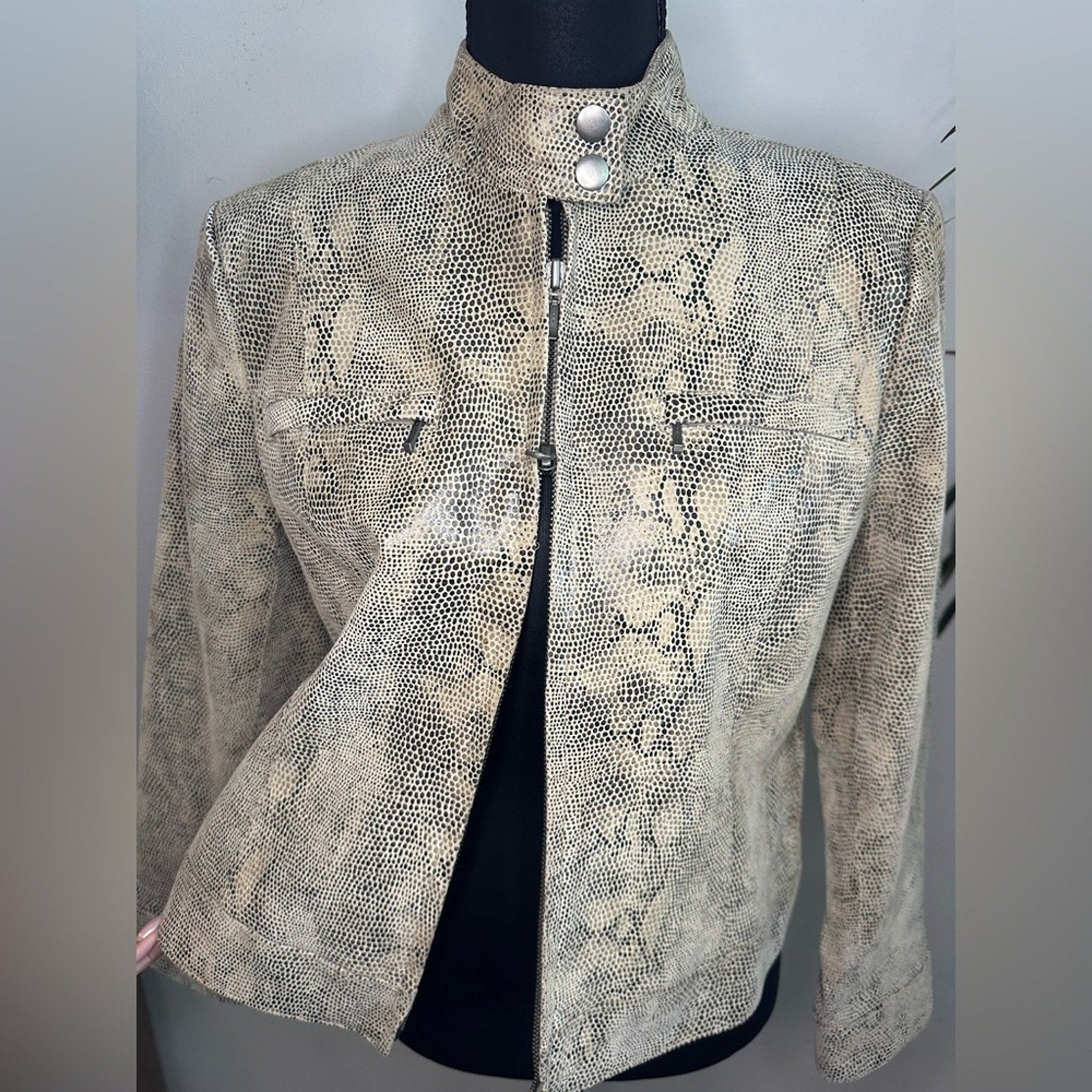 Alfani Leather snakeskin boxy double zipper high collar jacket small